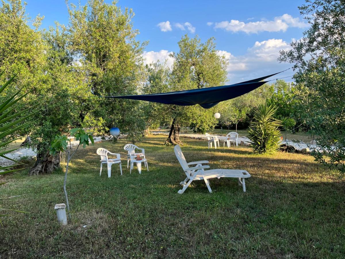 B&B Villa Mediterranee Con Parking Space Trani Zewnętrze zdjęcie