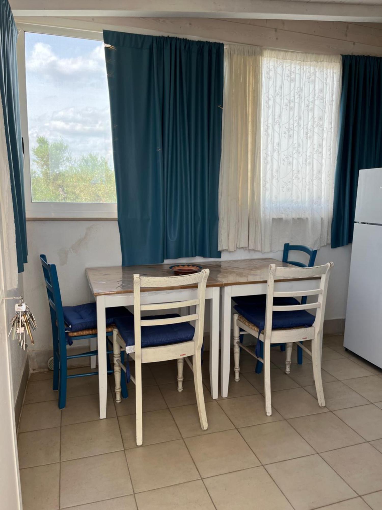 B&B Villa Mediterranee Con Parking Space Trani Zewnętrze zdjęcie