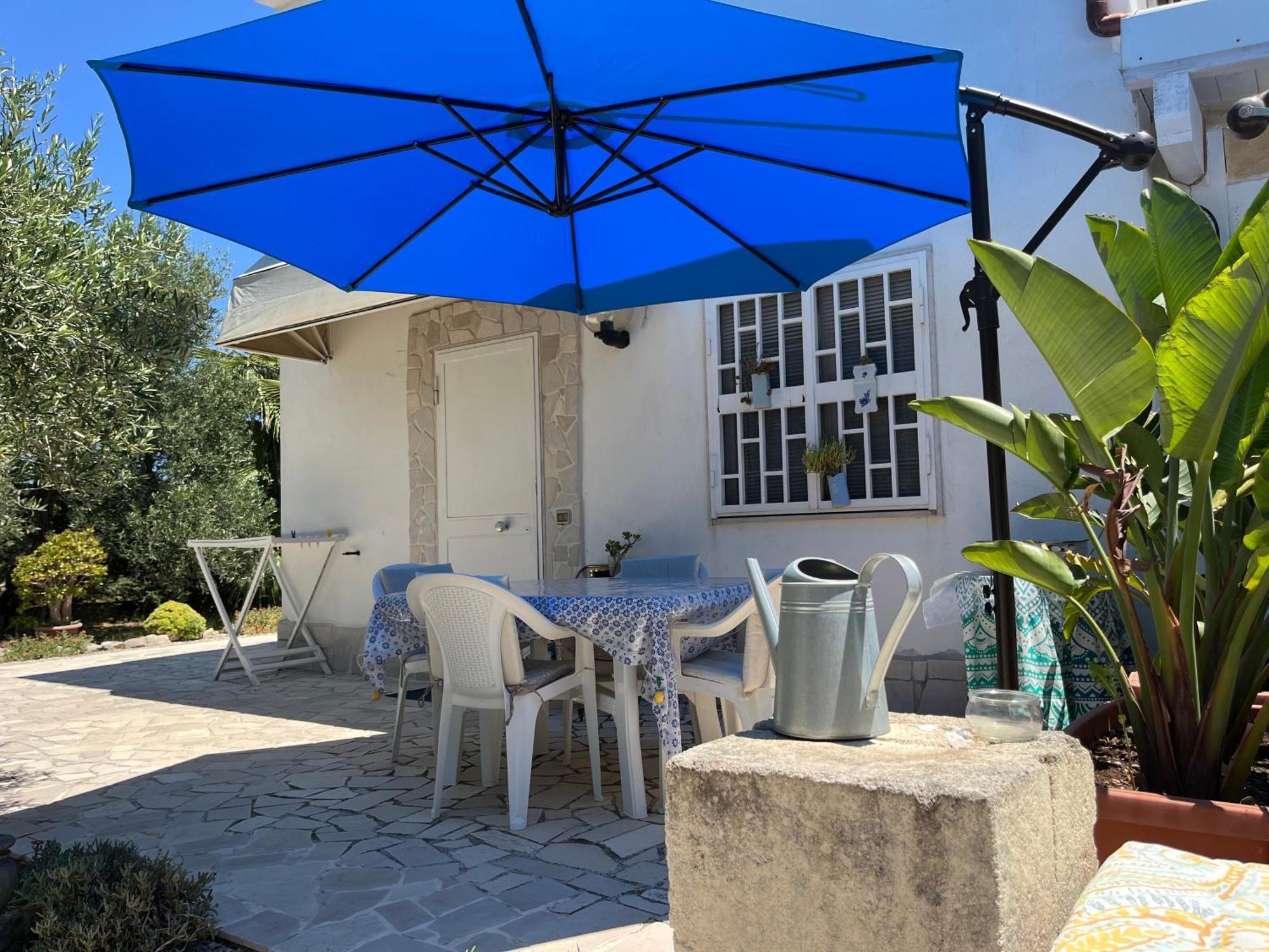 B&B Villa Mediterranee Con Parking Space Trani Zewnętrze zdjęcie