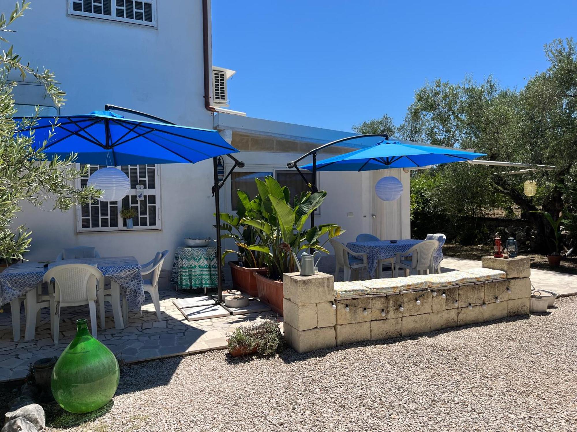 B&B Villa Mediterranee Con Parking Space Trani Zewnętrze zdjęcie