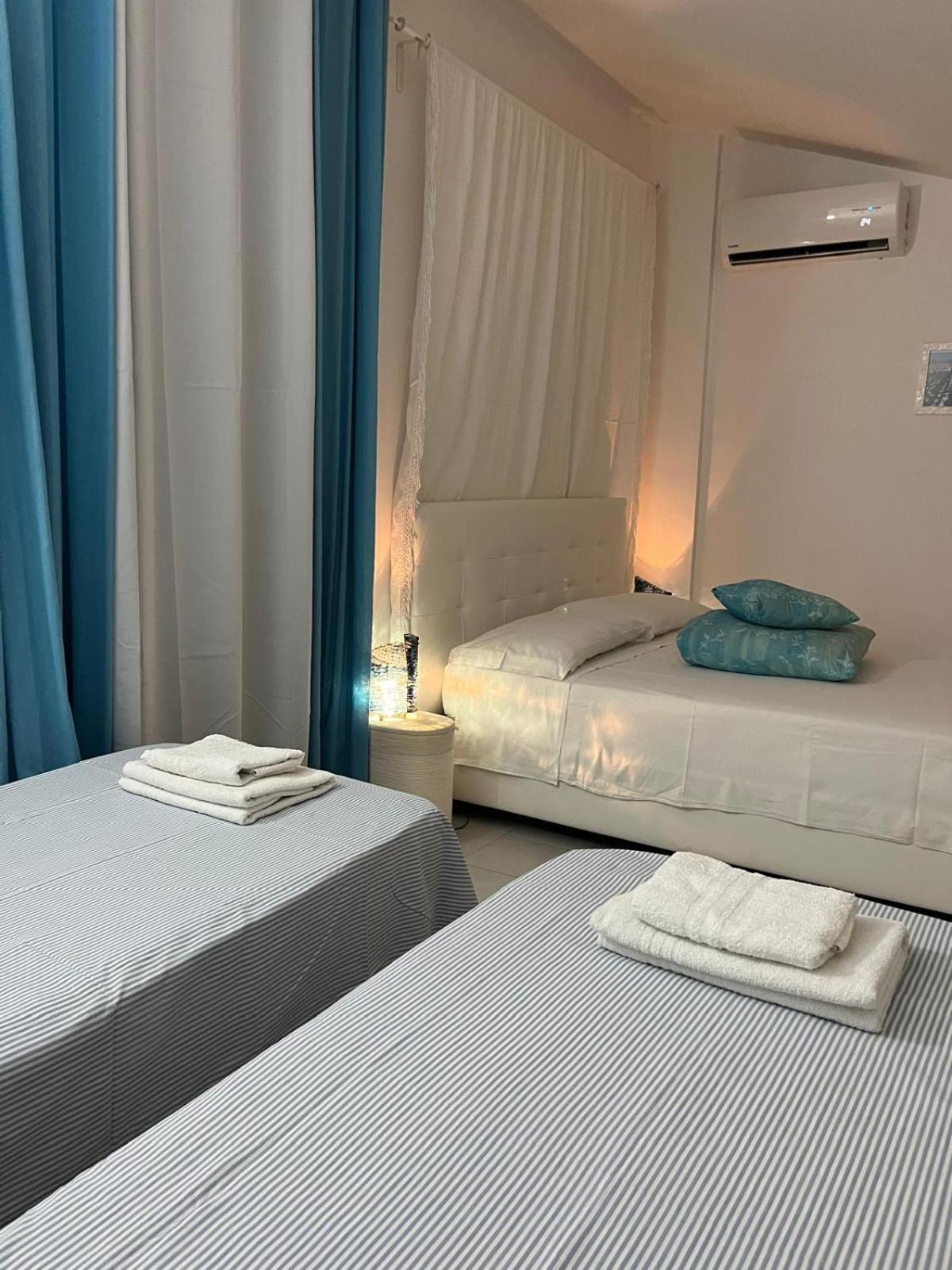 B&B Villa Mediterranee Con Parking Space Trani Zewnętrze zdjęcie